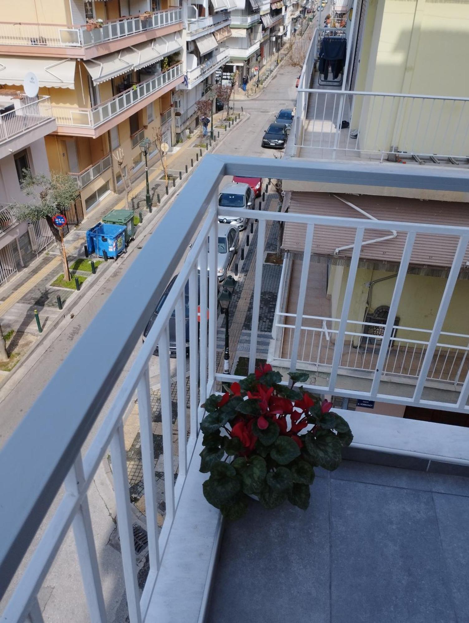 Λαμπερό Διαμέρισμα 2 Thessaloniki Exterior photo